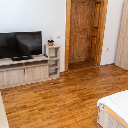 Fabini Apartments Mediaş Exteriér fotografie
